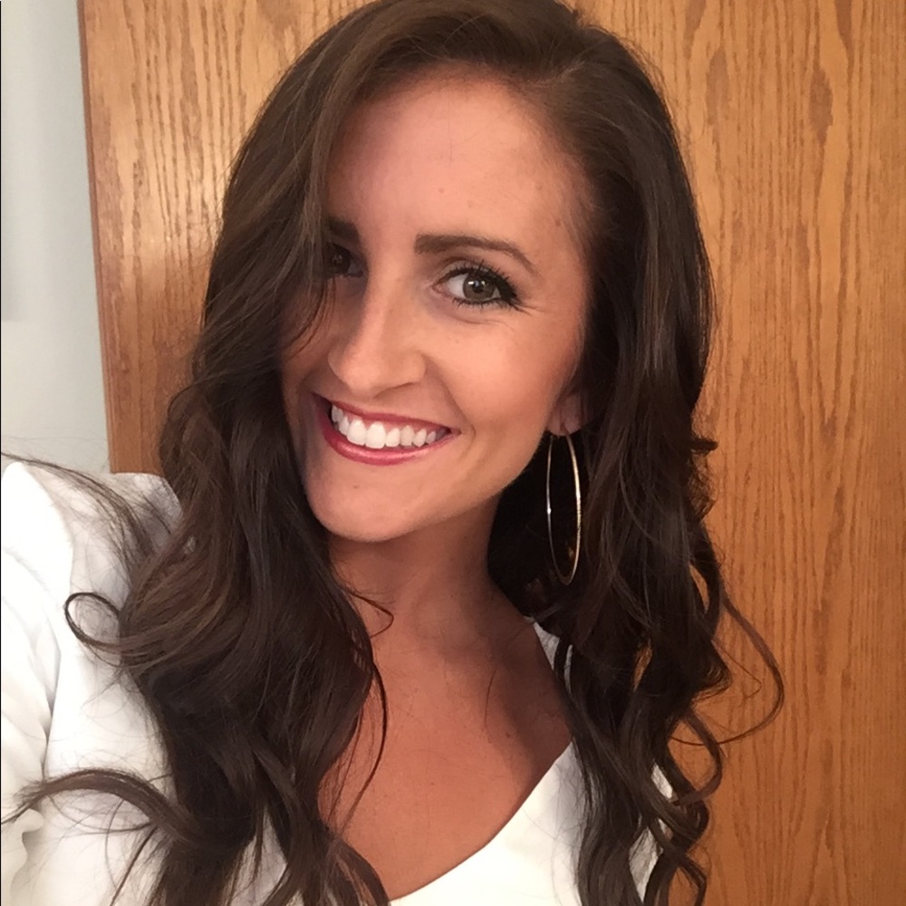Meet your Posher, Sierra